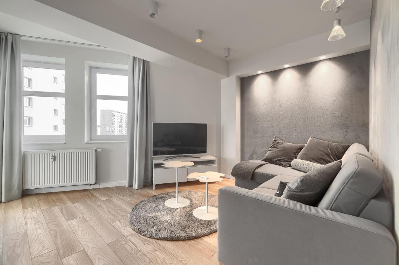 Munn 6 Apartment *